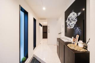 QiQi House Elegance in Sumida Yahiro Skytree Views & High-End Comfort for 6 people - 0