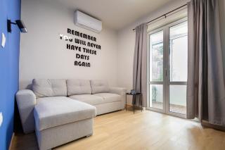 City Center Gem Varna - 5 Guests - 9