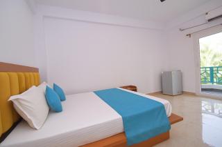 Mottel AC Room with Breakfast at Calangute - 6