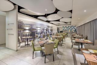 Protea Hotel by Marriott Lusaka Cairo Road - 5