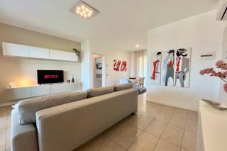 Trilocale con Terrazza tra Lecco, Milano e Como - 8