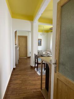 Mediterranean Apartment in Downtown - 7