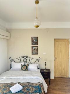 Mediterranean Apartment in Downtown - 5