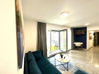 Luxx Home Ulm-Jungingen, Modern, Küche, Parken - 4