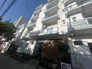 RC Stays - Noida - 0