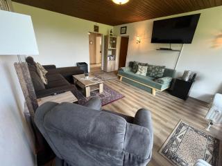 Cosy Retreat 1 Bedroom Apartment - 2