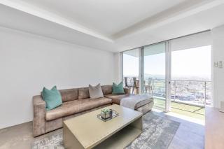 Modern Sea View Retreat with Pool & Inverter Horizon Bay 1405 - 5