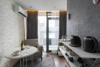 Flower Suite -1 br apartment - 7