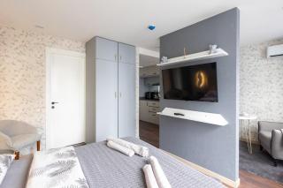 Flower Suite -1 br apartment - 3