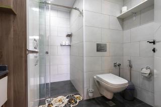 Flower Suite -1 br apartment - 1