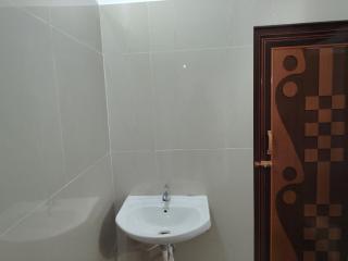 Urban Ladies Hostel at Chinar Park - 6