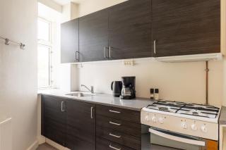 Authentic Copenhagen Apartment for 4 Guests - 2
