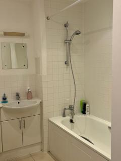 1 Bedroom Flat near Excel, O2, Canary Wharf - London - 3