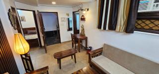 Sky Bloom 2BHK Luxury Homestay - 8