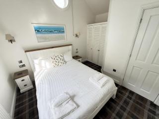 Puffin Lodge - 1