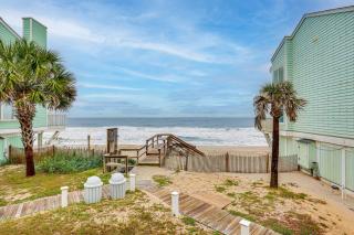 Poolside Fun and Oceanfront Bliss Kure Beach Haven! - 7