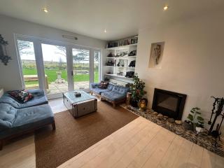 6BR Designer Home with SEPARATE 2BR Guesthouse OPTION - 8