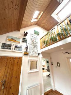 6BR Designer Home with SEPARATE 2BR Guesthouse OPTION - 1