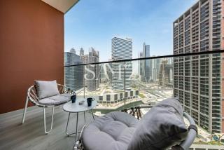 Chic Studio Unit 1808 Peninsula Five - 2