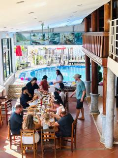 Lacasa Mountain View Hotel - 6