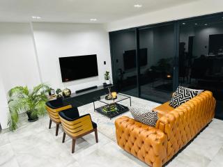 Sucassa 54 - Luxury 2 Bedroom - Dam & Mountain View - 2
