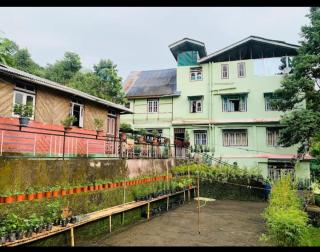 Spring water homestay - 4