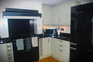 The Old Bakery - Luxury Three Bed House with Roof Terrace - 9