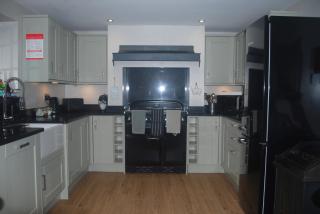 The Old Bakery - Luxury Three Bed House with Roof Terrace - 8