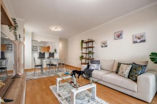 Sunflower Stay by Homie - 3