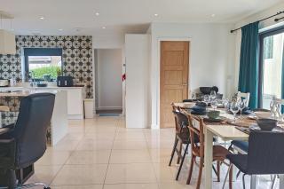 5 Bed in Ogmore-by-Sea oc-o33570 - 5