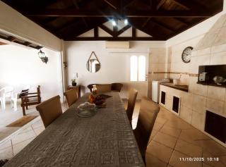 Quiosque com piscina e churrasqueira! - 1