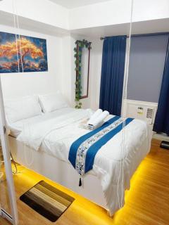 Zelle Luxxe Staycation Azure Resort - 0