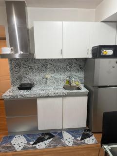 Zelle Luxxe Staycation Azure Resort - 2