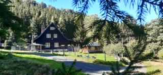 Leśniczówka w Dolinie - 0