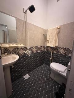 2 bedroom Apartment in Karachi near airport - 1