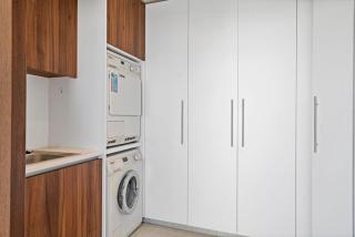 Luxury Villa Coastal Elegance - 1