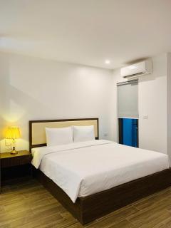 Fiorus Airport Hotel - 4