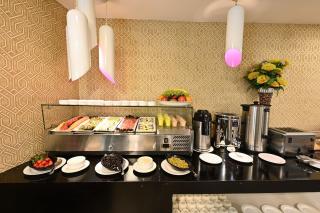 Pavilion Palace Hotel - 2