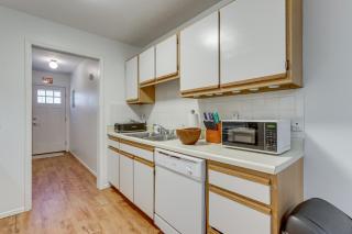 Centrally located in NWA Walk to Wrights BBQ! - 4