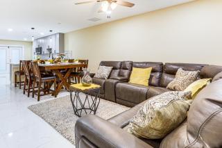 Golf, Shop and Unwind Home 9 Mi to Ocean Inlet Park - 5