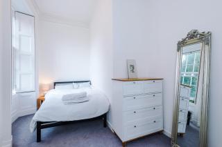 Escowbeck House - Staycation - HotTub - Sleeps 10 - 8