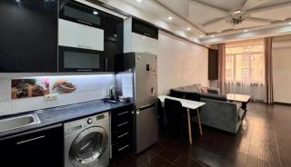 Aram Comfort Apartment - 3
