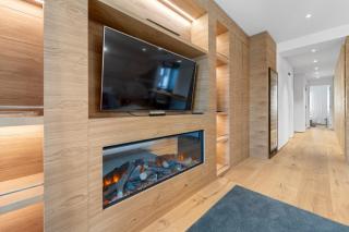 Luxury Lakeview Apartment in St Moritz Center - 4