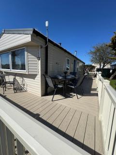 Cosy Little Home By The Sea - 8