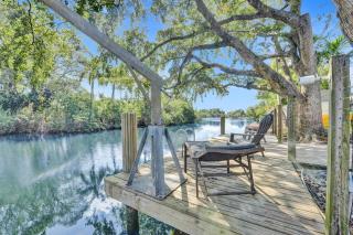 Private Waterfront Paradise - 3