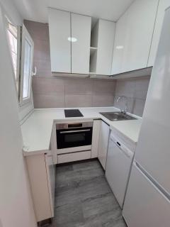 Centrico y luminoso apartamento en Torremolinos - 1