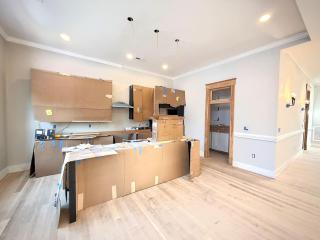 Lux Three Bedroom with Theater - Paducah - 6