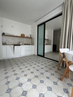 Современные апартаменты на Магнитных песках - 8