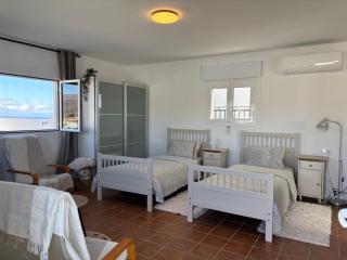 Private pool, parking, BBQ in the South of GC - 2