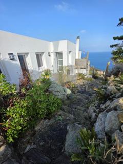 Joli cocon vue mer exceptionnelle proche plages - 8